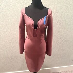 Chic Mauve Long Sleeve Dress